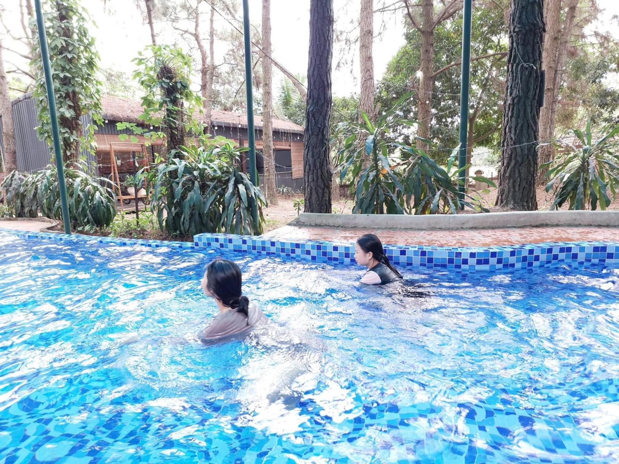 Khu nghỉ mát Pine Hill &