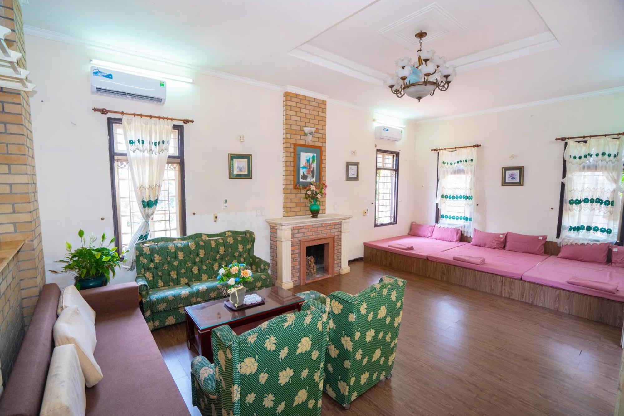 Resort Pine Hill &